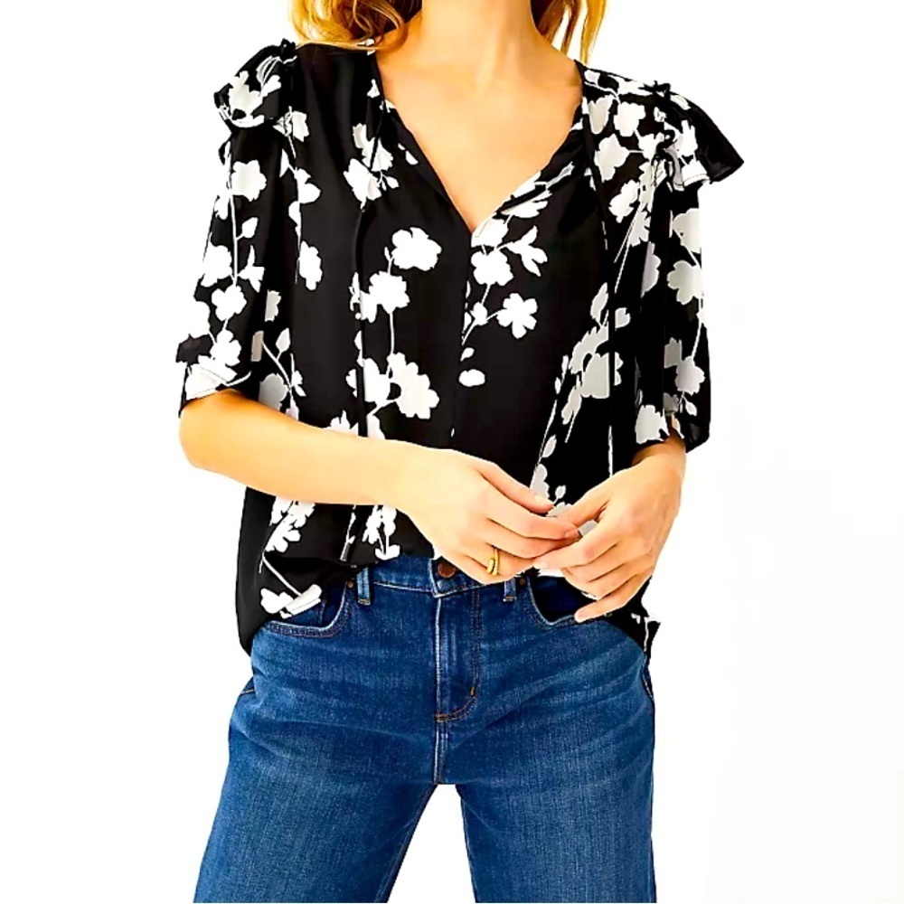 Petite Floral Tie Neck Flutter Sleeve Top - Size Small
